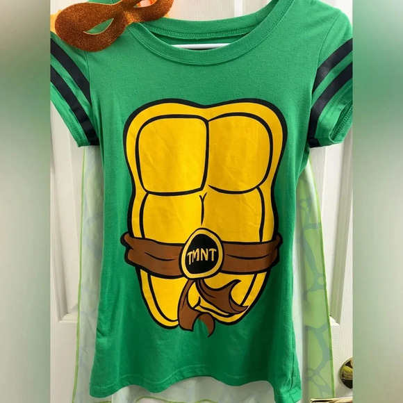 Teenage Mutant Ninja Turtles Michelangelo “Mikey” T-shirt with cape and mask - Picture 2 of 10